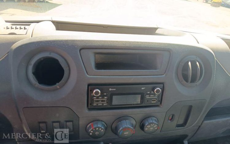 RENAULT MASTER BENNE SIMPLE CABINE COFFRE  ES-084-DW