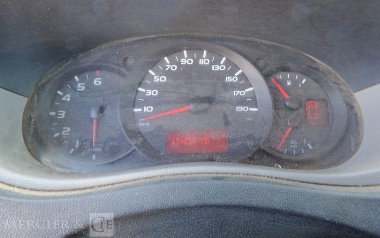 RENAULT MASTER BENNE SIMPLE CABINE COFFRE  ES-462-VF