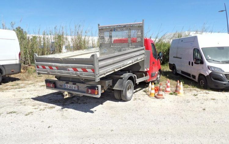 RENAULT MASTER BENNE SIMPLE CABINE COFFRE  ES-462-VF