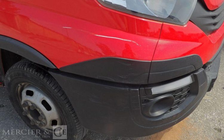 IVECO 35C12 BENNE SIMPLE CABINE COFFRE  EV-063-WZ
