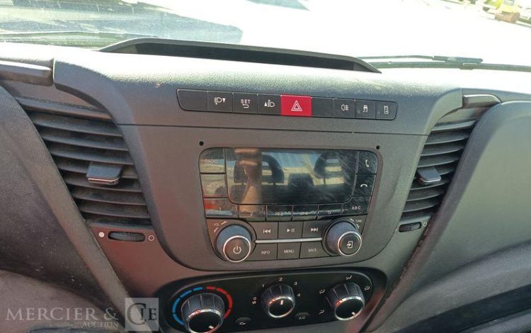 IVECO 35C12 BENNE SIMPLE CABINE COFFRE  EW-280-PT