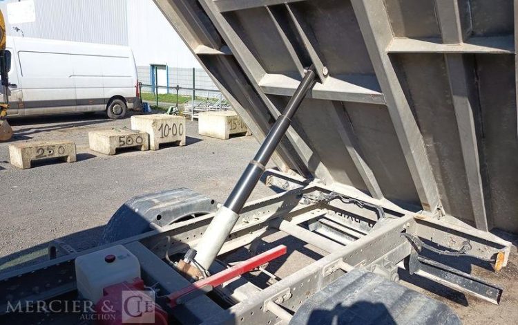 IVECO 35C12 BENNE SIMPLE CABINE COFFRE  EW-280-PT