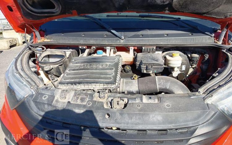 IVECO 35C12 BENNE SIMPLE CABINE COFFRE  EW-280-PT