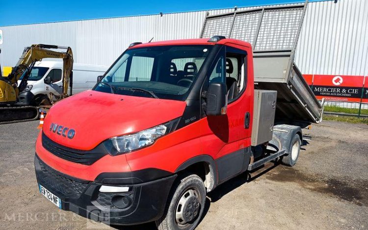 IVECO 35C12 BENNE SIMPLE CABINE COFFRE  EW-724-NF