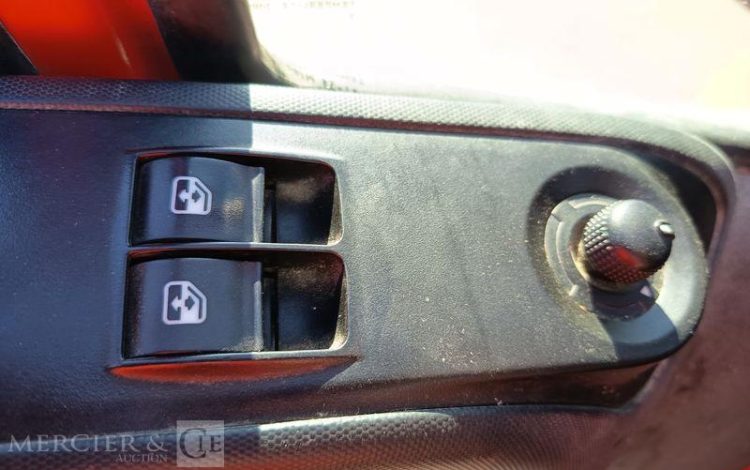 IVECO 35C12 BENNE SIMPLE CABINE COFFRE  EW-724-NF