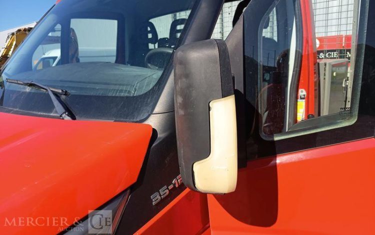IVECO 35C12 BENNE SIMPLE CABINE COFFRE  EW-724-NF
