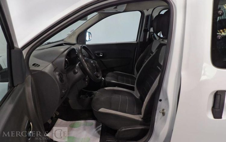 DACIA DOKKER COMBI STEPWAY 1.2 TCE 115CH BLANC EX-490-RV