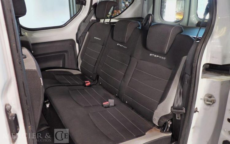 DACIA DOKKER COMBI STEPWAY 1.2 TCE 115CH BLANC EX-490-RV