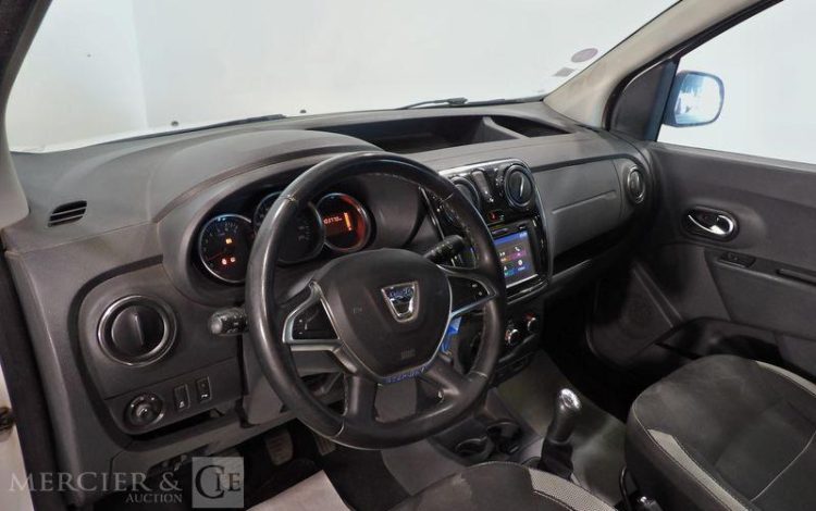 DACIA DOKKER COMBI STEPWAY 1.2 TCE 115CH BLANC EX-490-RV