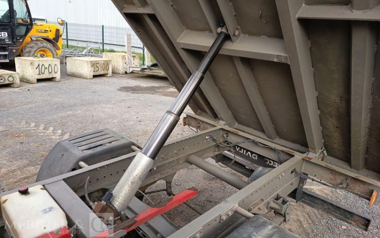 IVECO 35C12 BENNE SIMPLE CABINE COFFRE  EY-734-WL