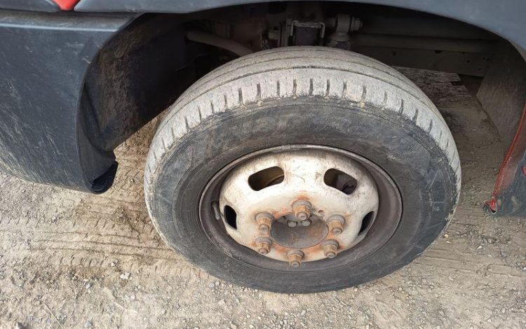 IVECO 35C12 BENNE SIMPLE CABINE COFFRE  EY-734-WL