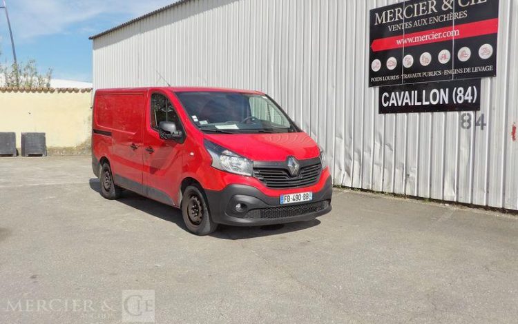 RENAULT TRAFIC 1.6 DCI 125ch 1T2 L1H1 GRAND-CONFORT ROUGE FB-490-BB