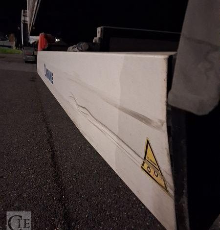 KRONE SEMI REMORQUE FOURGON KRONE RIDEAU Hayon (DESIGNATION 77) BLANC FC-792-CE