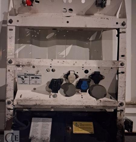 KRONE SEMI REMORQUE FOURGON KRONE RIDEAU Hayon (DESIGNATION 77) BLANC FC-792-CE