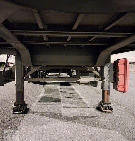 KRONE SEMI REMORQUE FOURGON KRONE RIDEAU Hayon (DESIGNATION 77) BLANC FC-792-CE