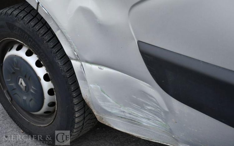 RENAULT MASTER 2.3 DCI 110ch 3t3 L2H2 GRAND-CONFORT GRIS FF-947-NM