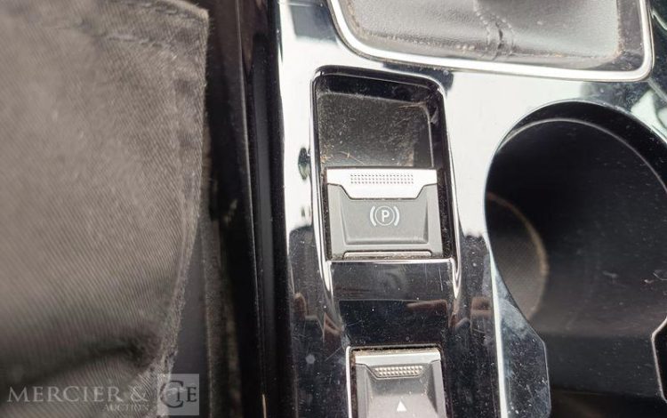 PEUGEOT 208 GRIS FL-675-TW