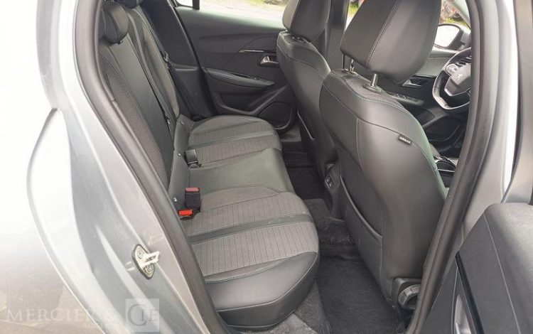 PEUGEOT 208 GRIS FL-675-TW