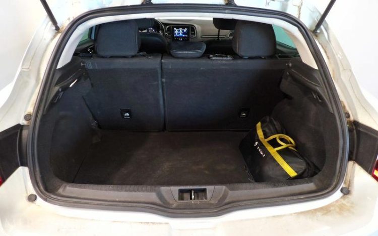 RENAULT MEGANE 1.3 TCE 115 LIMITED BLANC FL-946-BL