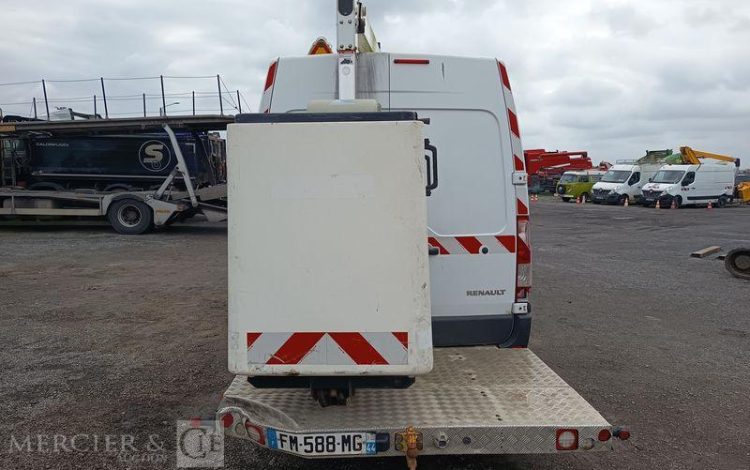 RENAULT MASTER AVEC NACELLE VERSALIFT ETL32-125 – 12 METRES – DIESEL – ANNEE 2019 BLANC FM-588-MG