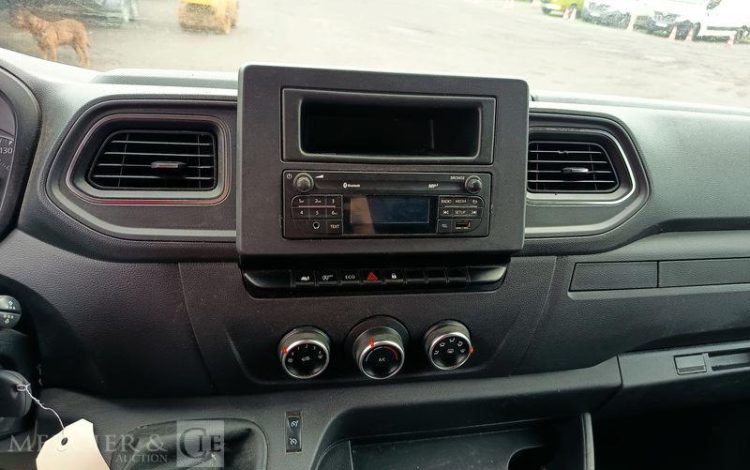 RENAULT MASTER AVEC NACELLE VERSALIFT ETL32-125 – 12 METRES – DIESEL – ANNEE 2019 BLANC FM-588-MG