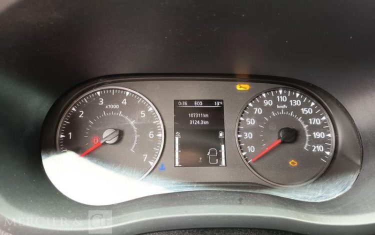 RENAULT MASTER AVEC NACELLE VERSALIFT ETL32-125 – 12 METRES – DIESEL – ANNEE 2019 BLANC FM-588-MG