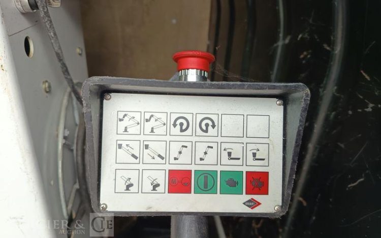 RENAULT MASTER AVEC NACELLE VERSALIFT ETL32-125 – 12 METRES – DIESEL – ANNEE 2019 BLANC FM-588-MG