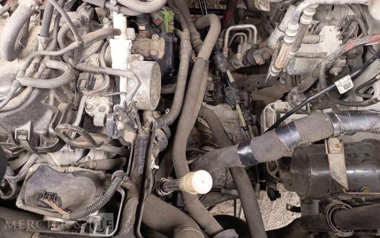 RENAULT MASTER AVEC NACELLE VERSALIFT ETL32-125 – 12 METRES – DIESEL – ANNEE 2019 BLANC FM-588-MG