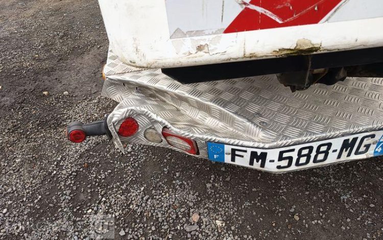 RENAULT MASTER AVEC NACELLE VERSALIFT ETL32-125 – 12 METRES – DIESEL – ANNEE 2019 BLANC FM-588-MG