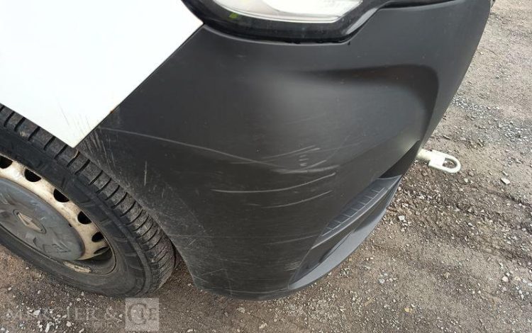 RENAULT MASTER AVEC NACELLE VERSALIFT ETL32-125 – 12 METRES – DIESEL – ANNEE 2019 BLANC FM-588-MG