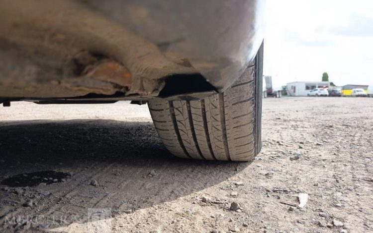 PEUGEOT 308 1.6 THP 16V 155 CV PREMIUM PACK – ESSENCE – 92831 KMS – ANNEE 2013 NOIR FN-627-HK