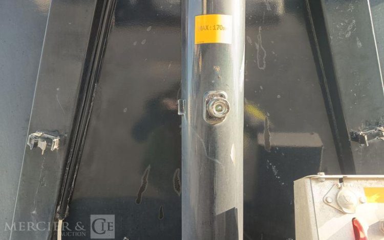 BENALU SEMI REMORQUE BENNE BASCULANTE – 3 ESSIEUX – PTAC 38 TONNES – ANNEE 2020  FP-920-NS