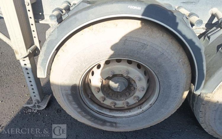 BENALU SEMI REMORQUE BENNE BASCULANTE – 3 ESSIEUX – PTAC 38 TONNES – ANNEE 2020  FP-920-NS