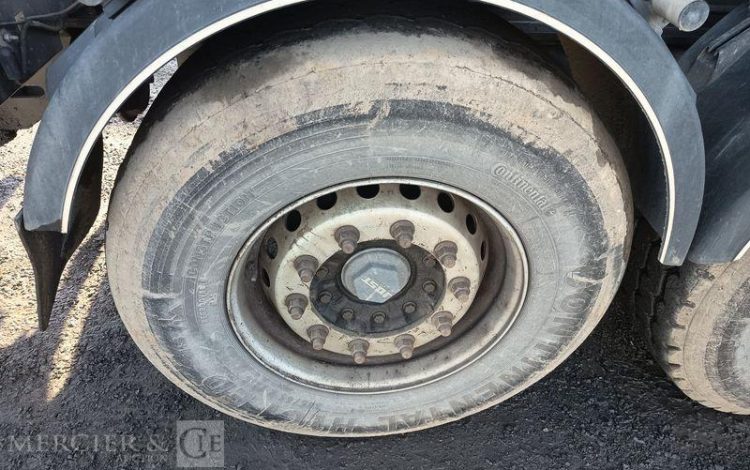 BENALU SEMI REMORQUE BENNE BASCULANTE – 3 ESSIEUX – PTAC 38 TONNES – ANNEE 2020  FP-920-NS