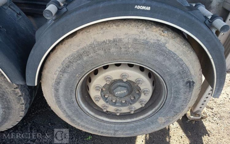 BENALU SEMI REMORQUE BENNE BASCULANTE – 3 ESSIEUX – PTAC 38 TONNES – ANNEE 2020  FP-920-NS