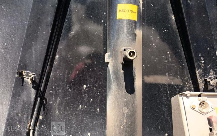 BENALU SEMI REMORQUE BENNE BASCULANTE –  3 ESSIEUX  – PTAC : 38 TONNES – ANNEE 2020  FP-939-NS