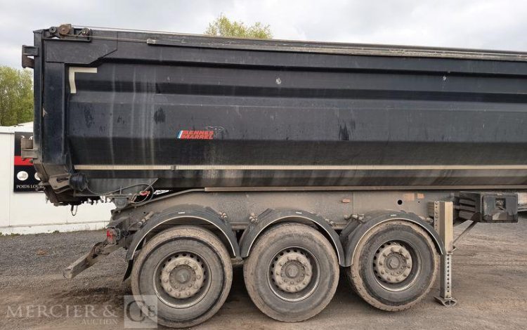 BENALU SEMI BENNE BASCULANTE – 3 ESSIEUX – PTAC 39 TONNES  – ANNEE 2020  FP-950-NS