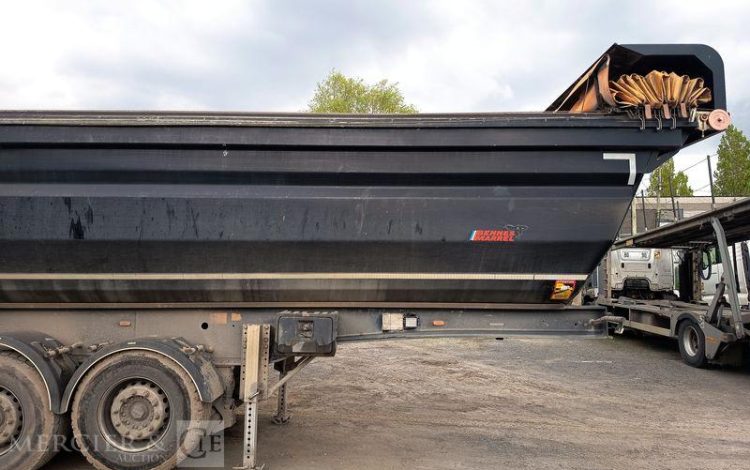 BENALU SEMI BENNE BASCULANTE – 3 ESSIEUX – PTAC 39 TONNES  – ANNEE 2020  FP-950-NS