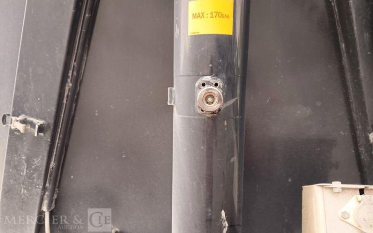 BENALU SEMI BENNE BASCULANTE – 3 ESSIEUX – PTAC 39 TONNES  – ANNEE 2020  FP-950-NS