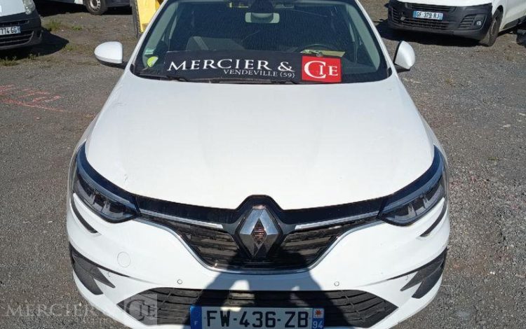 RENAULT MEGANE STE AIR NAV BLUE DCI 115 BLANC FW-436-ZB