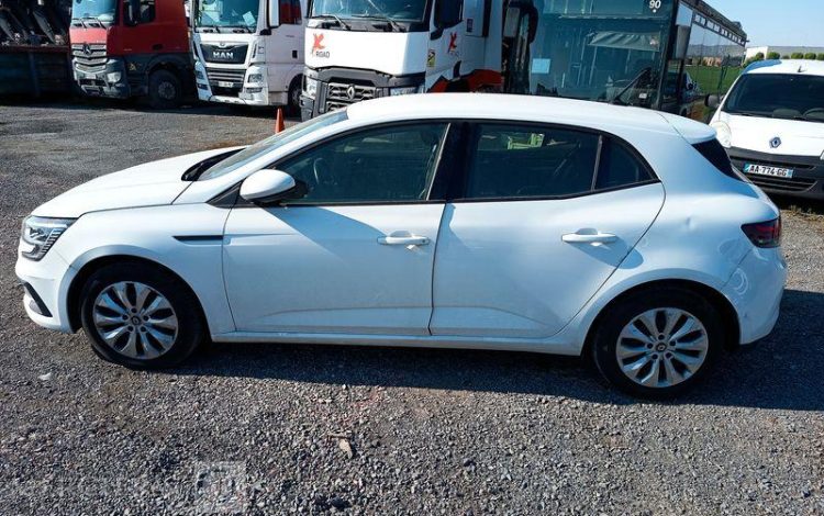 RENAULT MEGANE STE AIR NAV BLUE DCI 115 BLANC FW-436-ZB