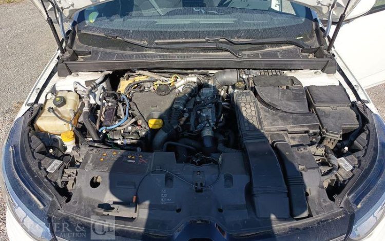 RENAULT MEGANE STE AIR NAV BLUE DCI 115 BLANC FW-436-ZB