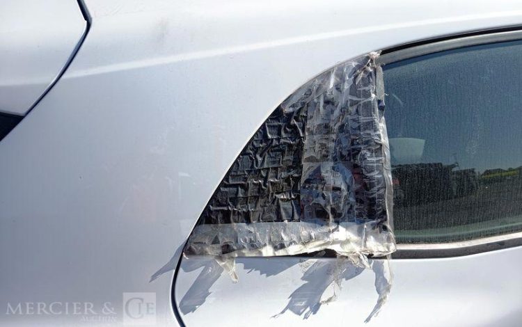 RENAULT MEGANE STE AIR NAV BLUE DCI 115 BLANC FW-436-ZB