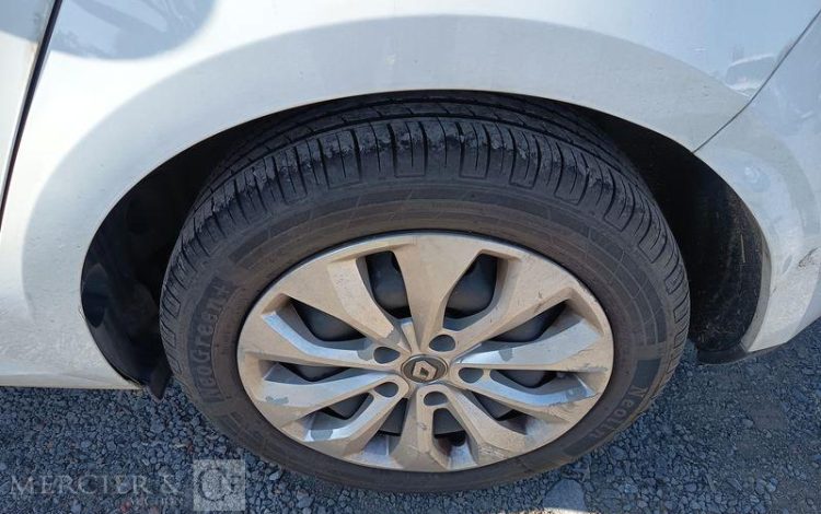 RENAULT MEGANE STE AIR NAV BLUE DCI 115 BLANC FW-436-ZB