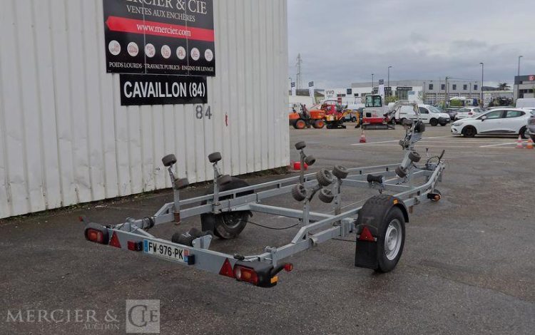 SEMI REMROQUE PORTE BATEAU  FW-976-PK