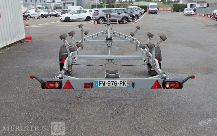 SEMI REMROQUE PORTE BATEAU  FW-976-PK