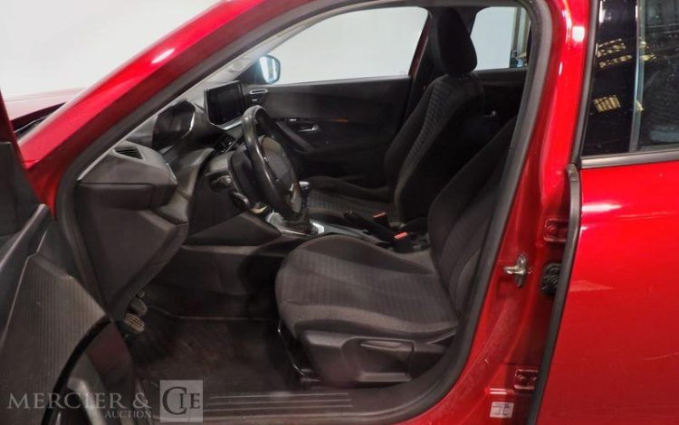 PEUGEOT 2008 1.2 PURETECH 100ch ACTIVE BUSINESS ROUGE FX-508-MX