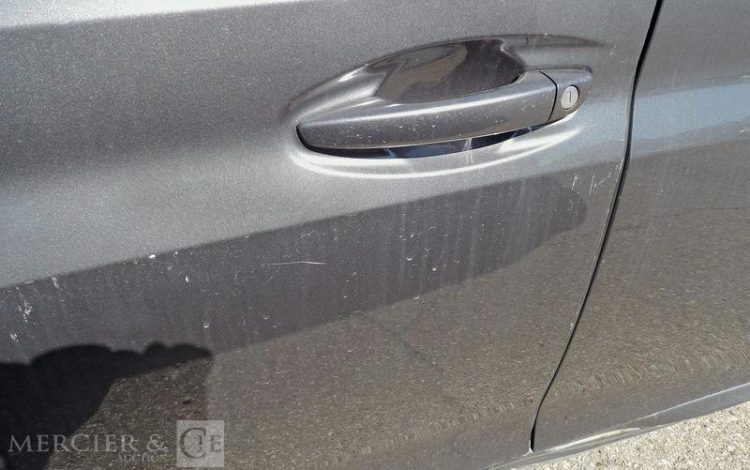 PEUGEOT 208 1.2 PURETECH 100ch GRIS FX-598-MX