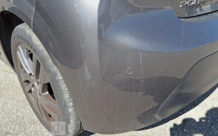 PEUGEOT 208 1.2 PURETECH 100ch GRIS FX-598-MX