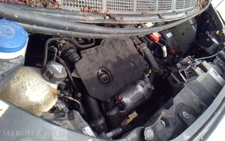 OPEL VIVARO M GRIS FZ-177-NJ